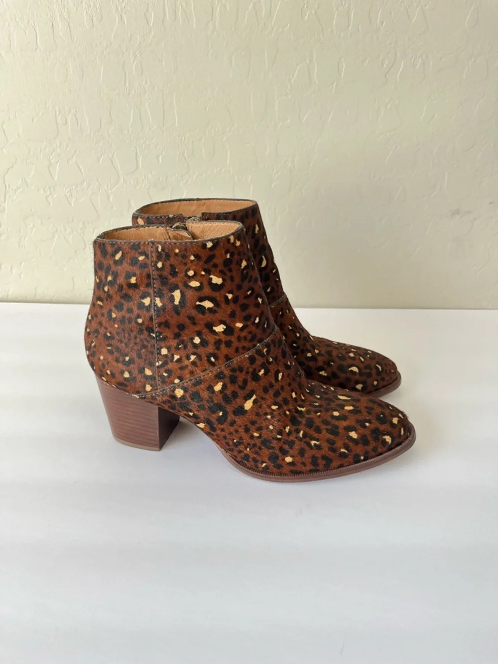 Madewell Rosie Animal Leopard Print Calf Hair Block Heel Booties Size 9 Brown